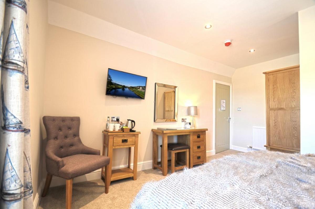 The Black Bull Inn Lowick  Quarto foto